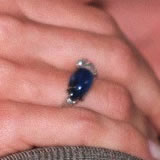 玛丽-尚塔尔公主的蓝宝石凸圆形戒指