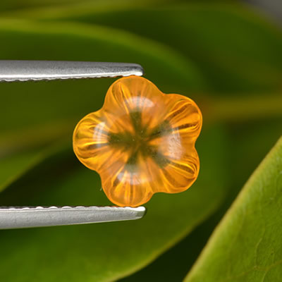 花形切割黄水晶宝石