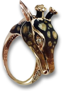 长颈鹿玫瑰金、珐琅和宝石戒指