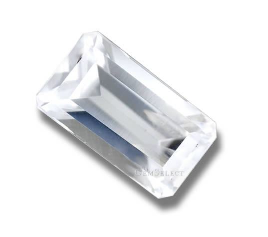 GemSelect 中的菱镁石宝石 - 大图