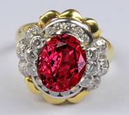 红色尖晶石戒指