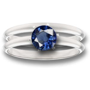 蓝色蓝宝石和白金新娘戒指