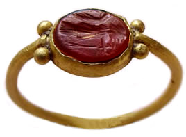 古代红玉髓戒指