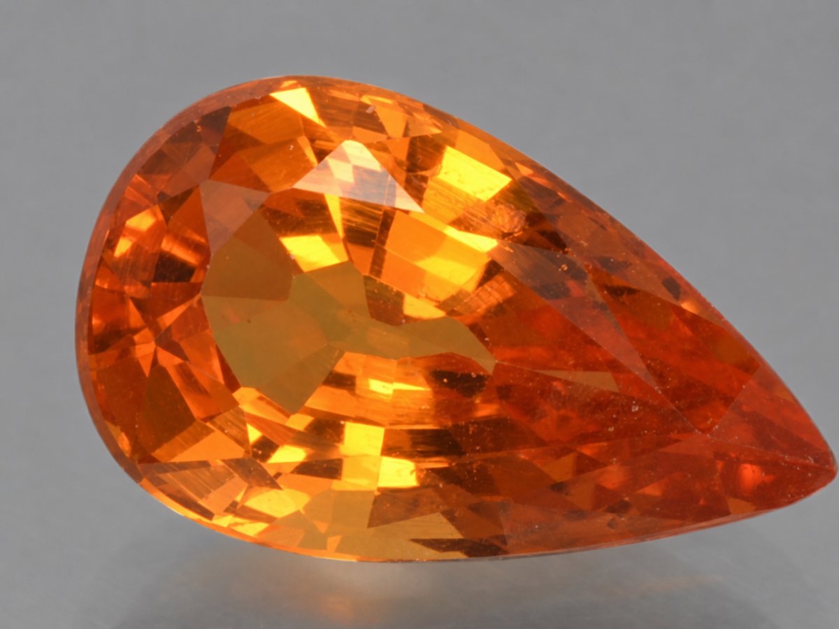 天然宝石的特写镜头