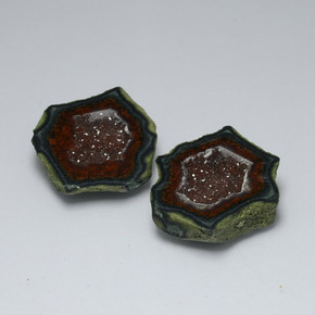 天然多色玛瑙晶洞，异形，23.6×20.9毫米，不透明