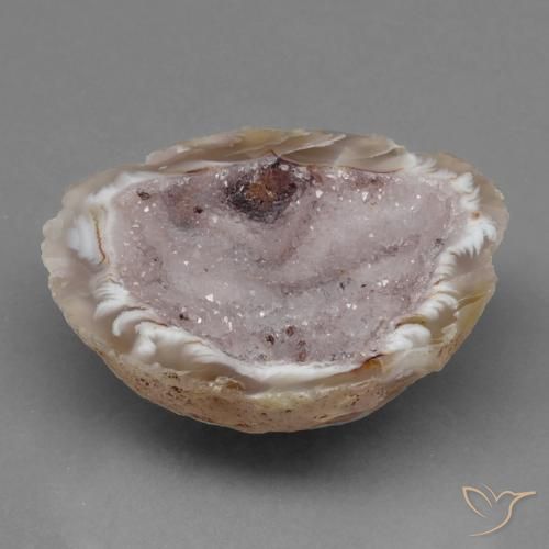 53.84ct 天然 彩色 玛瑙晶洞, 花式切割, 不透明