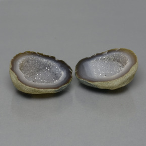 65.63克拉天然玛瑙晶洞，异形，不透明