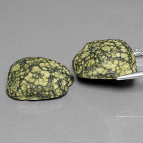 克拉天然玛瑙晶洞，异形，不透明