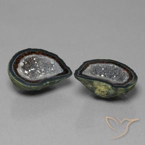 30.09克拉天然玛瑙晶洞，异形，不透明