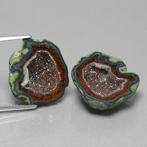 25.58克拉天然玛瑙晶洞，异形，不透明