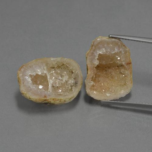 19.68天然多色玛瑙晶洞，异形，18.9×14.4毫米，不透明