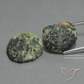 28.18克拉天然玛瑙晶洞，花式切割，不透明