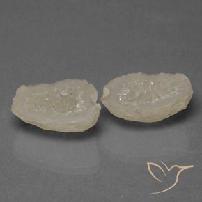 16.40克拉天然玛瑙晶洞，花式切割，不透明