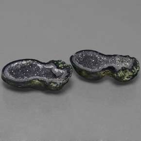 23.62克拉天然玛瑙晶洞，异形，不透明