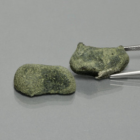 17.82天然多色玛瑙晶洞，异形，20.2×12.9毫米，不透明