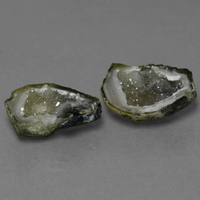 14.53天然多色玛瑙晶洞，异形，18.6×12.7毫米，不透明