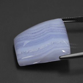 42.18克拉天然玛瑙，异形，27.4×24.4毫米，半透明
