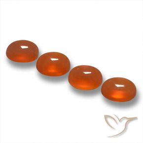 1.86克拉天然玛瑙,椭圆形,半透明