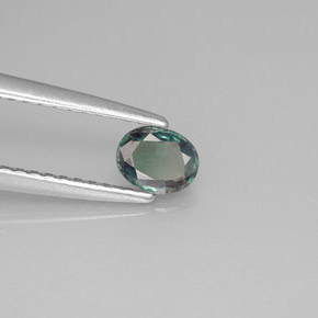 0.34克拉天然多色亚历山大石，椭圆形切割，4.8×3.8毫米，VVS-VS