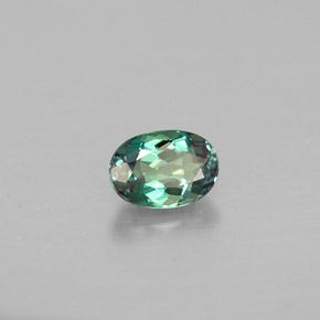 0.33克拉天然多色亚历山大石，椭圆形切割，4.8×3.4毫米，VVS-VS