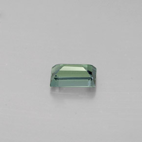 0.40克拉天然多色亚历山大石，长方形切工，5.1×3.1毫米，VVS-VS