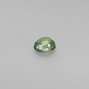 0.19克拉天然多色亚历山大石，椭圆形切割，3.7×3.1毫米，VS