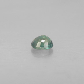 0.16克拉天然多色亚历山大石，椭圆形切割，3.4×2.6毫米，VS