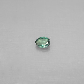 0.09克拉天然多色亚历山大石，梨形，3.2×2.5毫米，VS