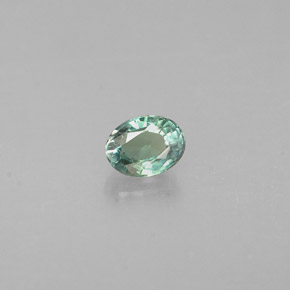 0.19克拉天然多色亚历山大石，椭圆形切割，3.8×2.9毫米，VS