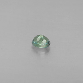 0.13克拉天然多色亚历山大石，椭圆形切割，3.1×2.4毫米，VS