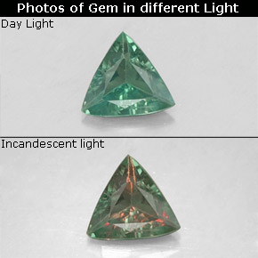 0.19克拉天然多色亚历山大石，三角形，4.3×3.9毫米，VS