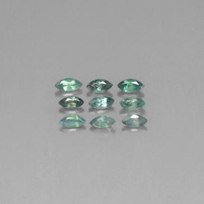 天然变色亚历山大石，马眼形，3.9×2毫米，VS