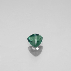0.32克拉天然多色亚历山大石，三角形，4.1×4.1毫米，VS-SI