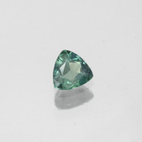 0.15克拉天然多色亚历山大石，三角形，3.6×3.6毫米，VS