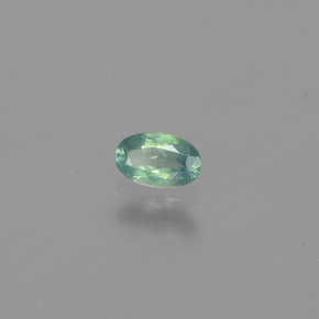 0.26克拉天然多色亚历山大石，椭圆形切割，4.9×3.1毫米，VS