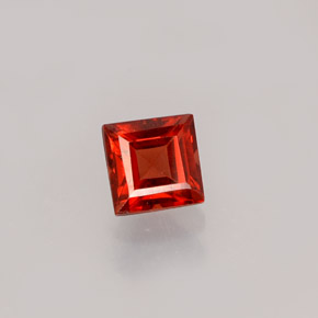 0.59克拉天然红色铁铝榴石，方形，4.2×4.2毫米，VVS-VS