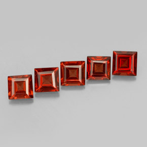 克拉天然铁铝榴石石榴石，正方形，VVS-VS