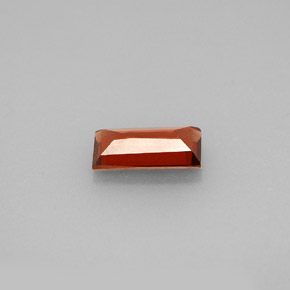 0.93克拉天然铁铝榴石石榴石，狭长方形，VS