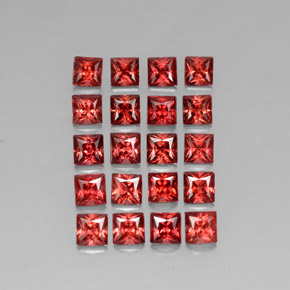 天然红色铁铝榴石，方形，4×4毫米，VVS-VS