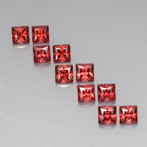天然红色铁铝榴石，方形，4×4毫米，VVS-VS