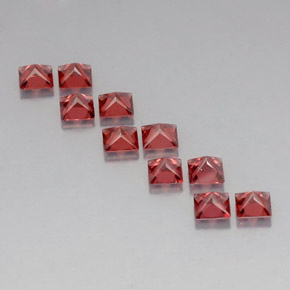 天然红色铁铝榴石，方形，4×4毫米，VVS-VS