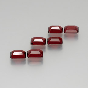 克拉天然铁铝榴石石榴石，祖母绿式切割，VS