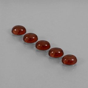 克拉天然铁铝榴石石榴石，椭圆形切割，透明