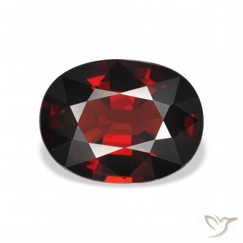 4.22ct 天然 暗红色 铁铝榴石石榴石, 椭圆形, VVS-VS