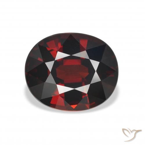 5.22ct 天然 暗红色 铁铝榴石石榴石, 椭圆形, VVS