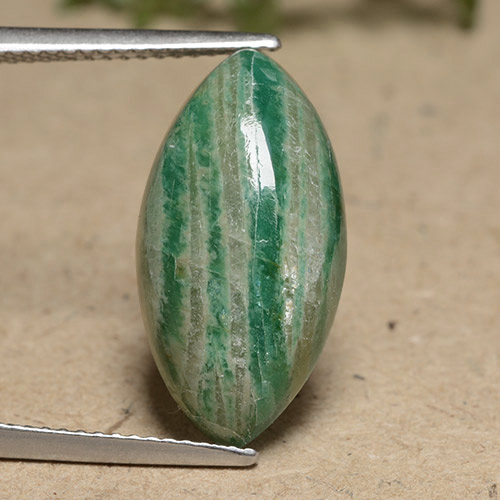 8.09克拉天然天河石，榄尖形，不透明