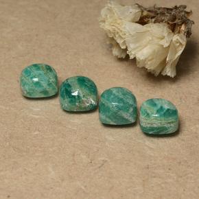 8.87天然绿色天河石，垫形剪裁，7.3×7.2毫米，不透明