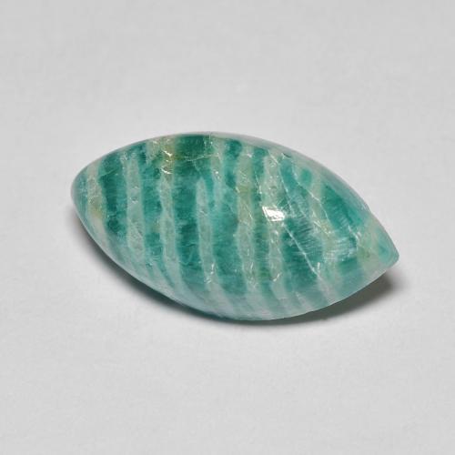 6.92克拉天然绿色天河石，马眼形，17.6×9.2毫米，不透明
