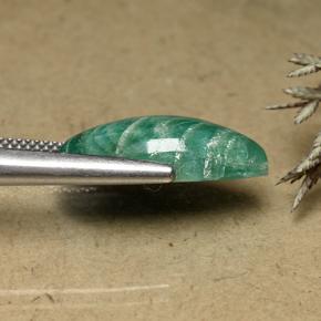 8.31克拉天然天河石，马眼形，不透明