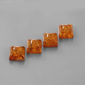 天然橙色琥珀，透明，8.1×8.1毫米，透明/半透明